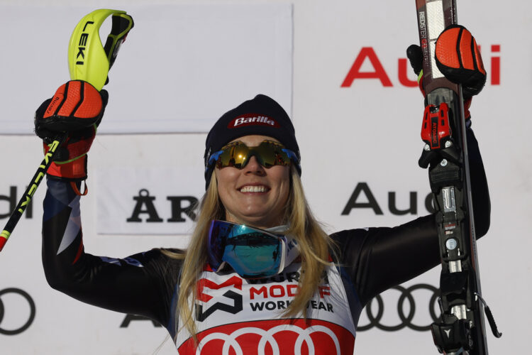 Mikaela Shiffrin aiming to be back on snow 'in the next week or so' following November crash